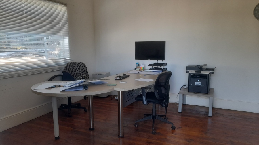  Bedroom Property for Sale in Berea Eastern Cape